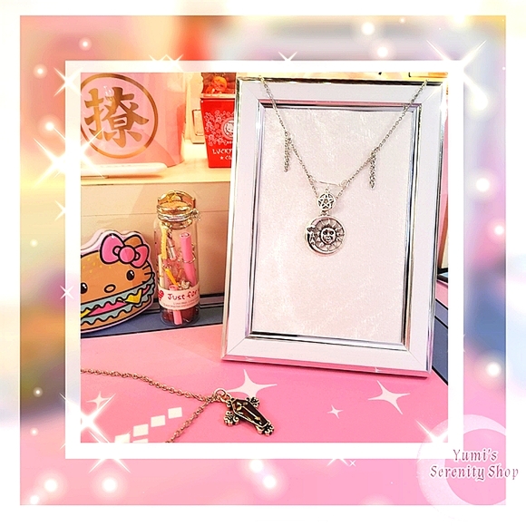 Cosmic Pentagram Necklace - Picture 2 of 2